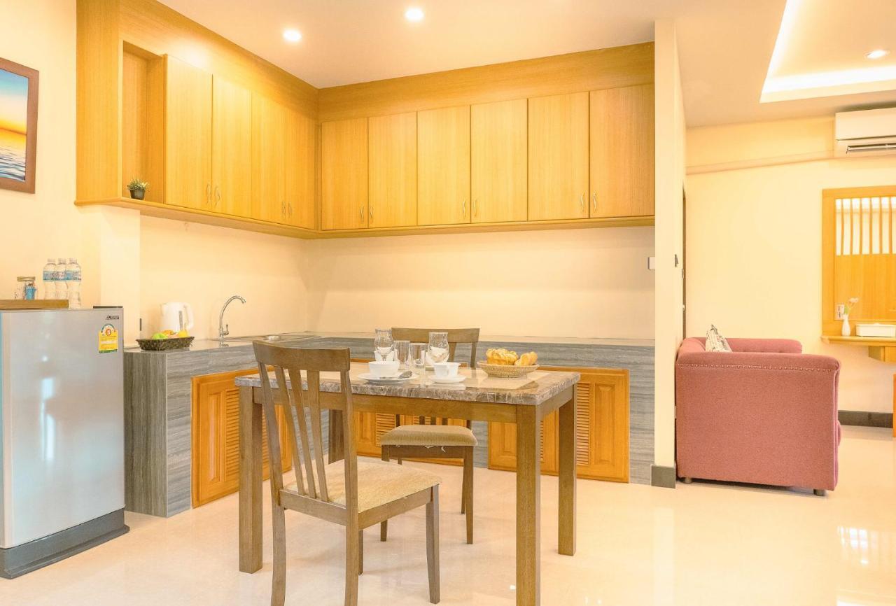 Au Place Hotel Loei Bagian luar foto